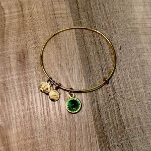 💚 ALEX AND ANI GOLD GREEN STONE BRACELET 💚